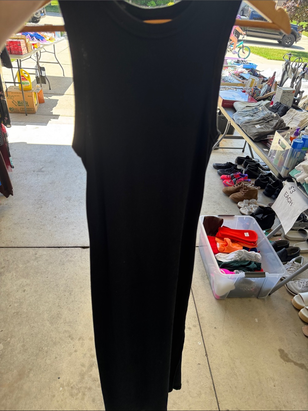 Sleeveless Black Maxi Dress
